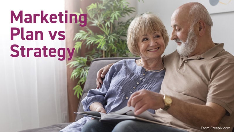 medium-shot-senior-couple-with-book